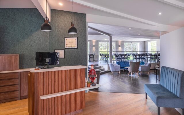 Charming Hotel, Montbéliard South