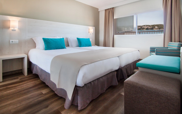 Vistasol Apartments