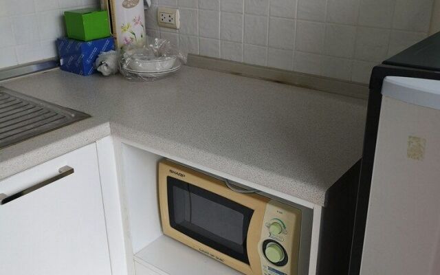 Comfy Deluxe One Bedroom