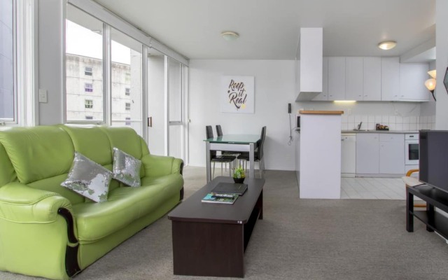 Crown on Cintra Lane Serviced Apartments