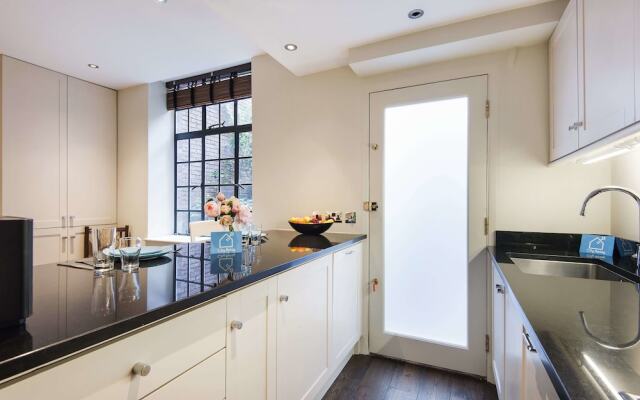 The Britten Street Studio - HBG2