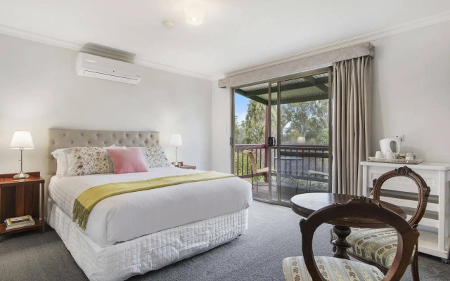 Shambhala Guesthouse