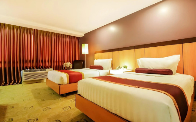 Greenhills Elan Hotel