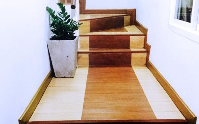 The Laguna Serviced Apartment