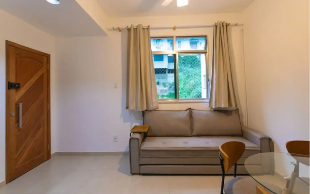 SUH Copacabana 97 Metro Near Ipanema