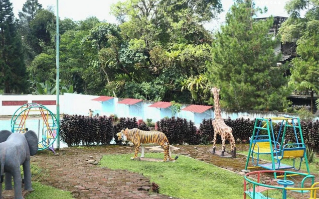 Sierra By Semusim Villa