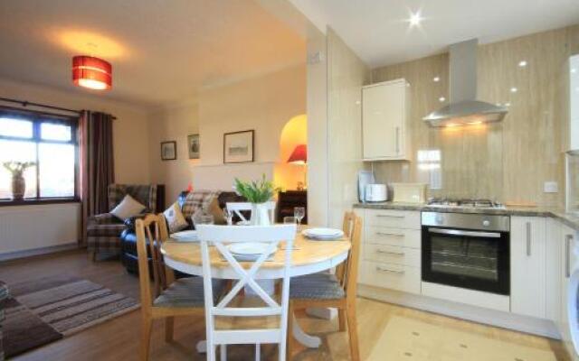 Sheneval Apartment