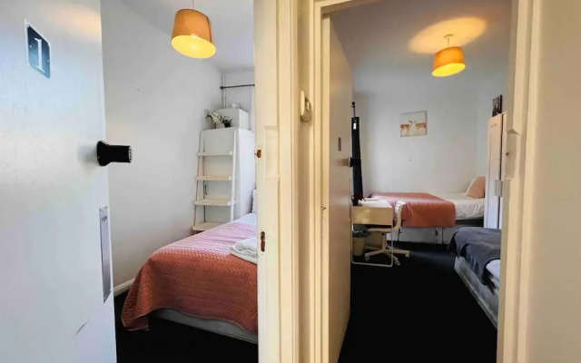 3-bed Apartment in King's Cross Central London