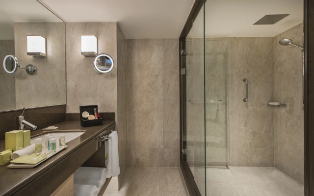 Renaissance Polat Istanbul Hotel