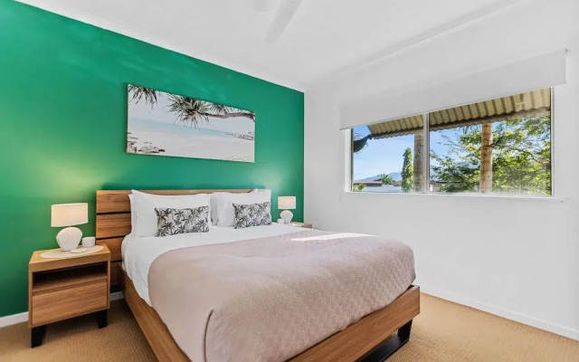 Urban Tropics Modern Resort Apartment