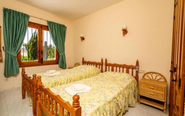 Villa Los Lagos by WestbeckVillas