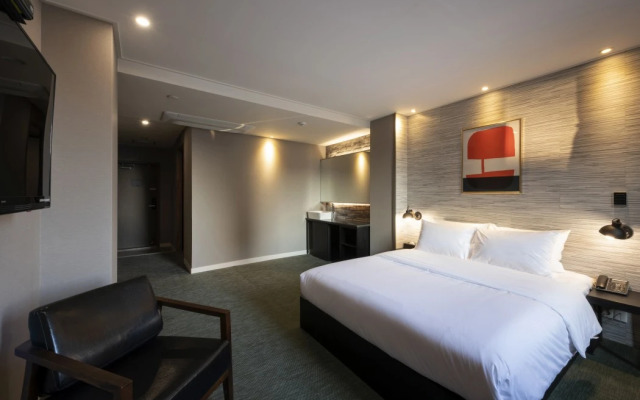 No.25 Signature Hotel Daechung