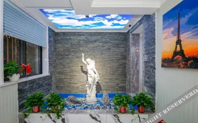 The Bund 18 (Xi'an Xianyang International Airport)