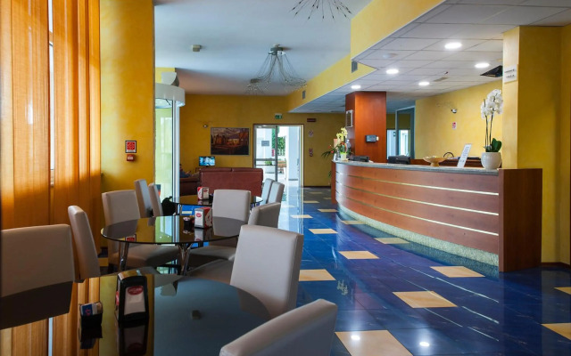 RistHotel Airport