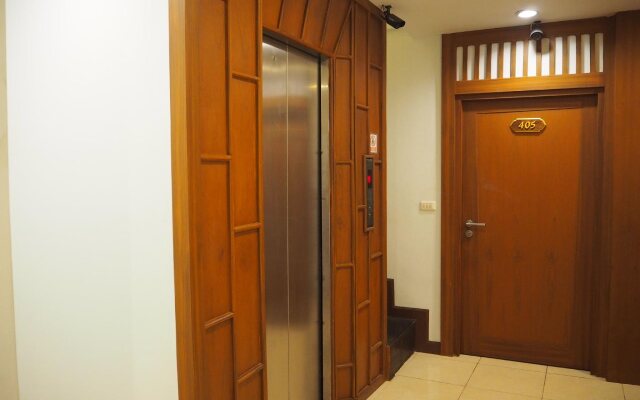 Lotus Hotel Patong