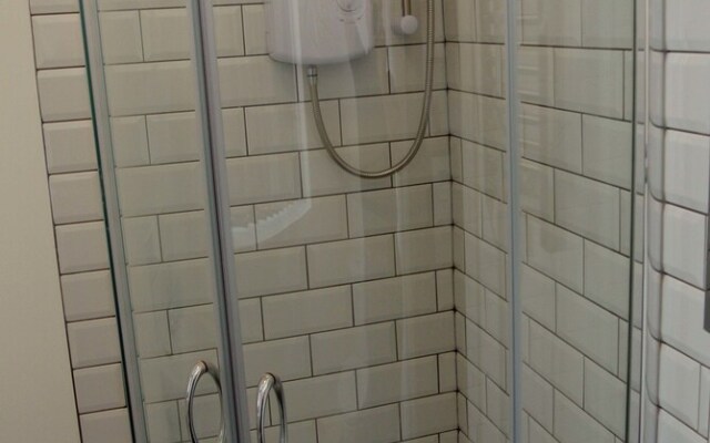 Approved Serviced Apartments Gorse Hill