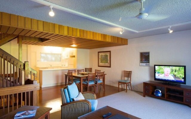 Palm Court Noosa