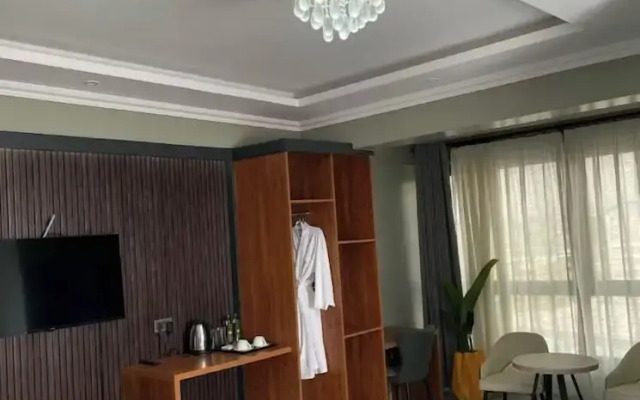 Skyview Opal Cuisine Hotel