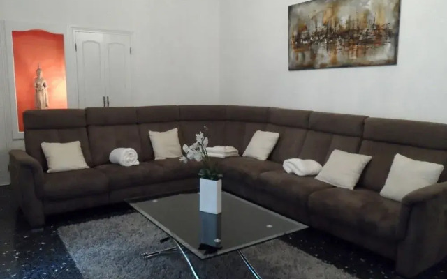 Apartment Mistral
