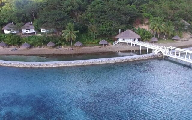 Iris Island Eco Resort