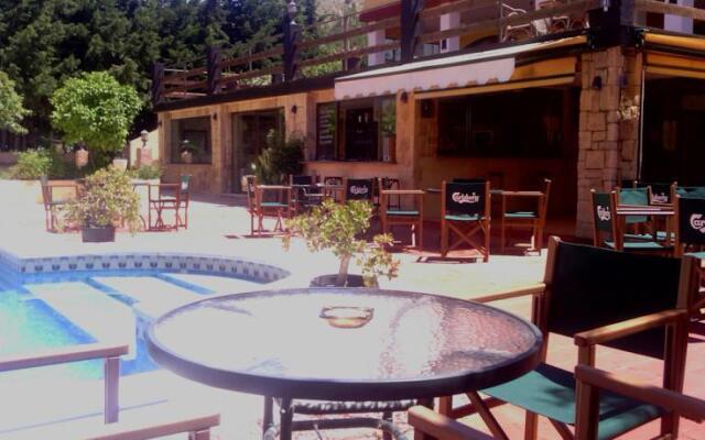 Hostal El Tiburon