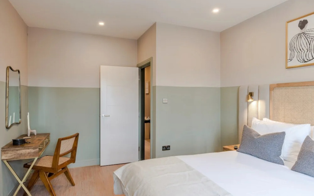 Your Apartment Shepherd's Bush