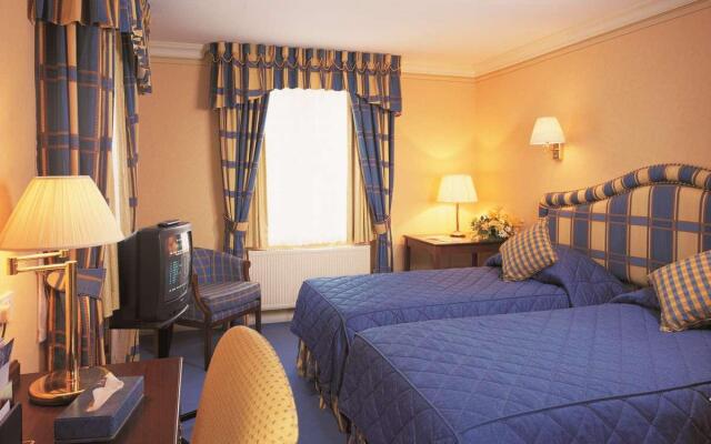 George Hotel