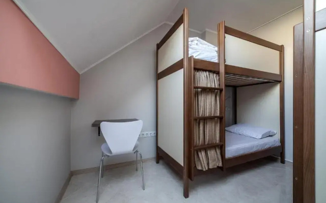 Ostriv Hostel