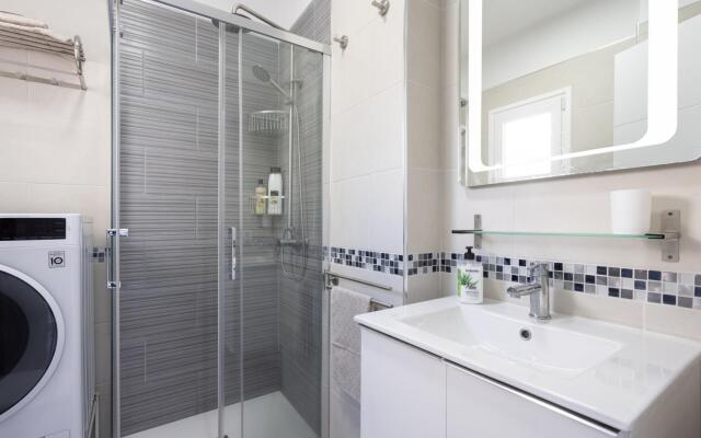 Home2Book Sea Front Las Teresitas Beach 3