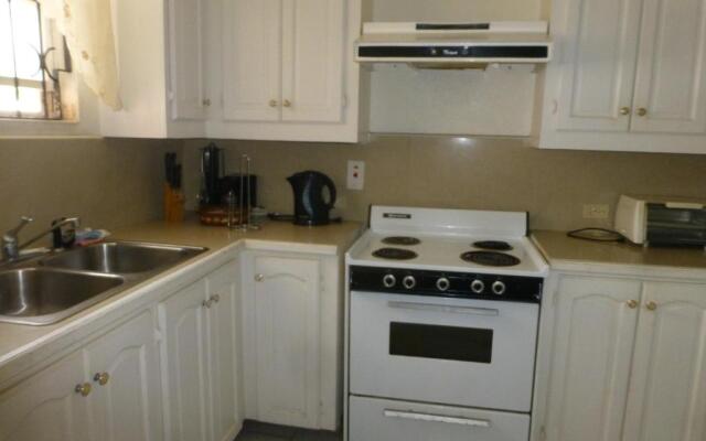 Hastings Towers 3B Opp Sea 2 Bed 2 Bath