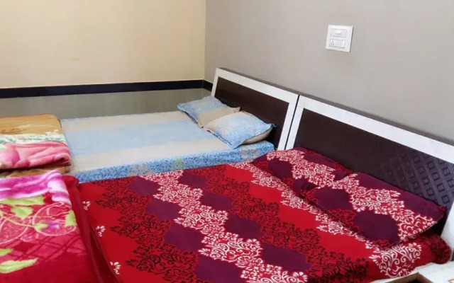 Hotel Karnavati Restaurant