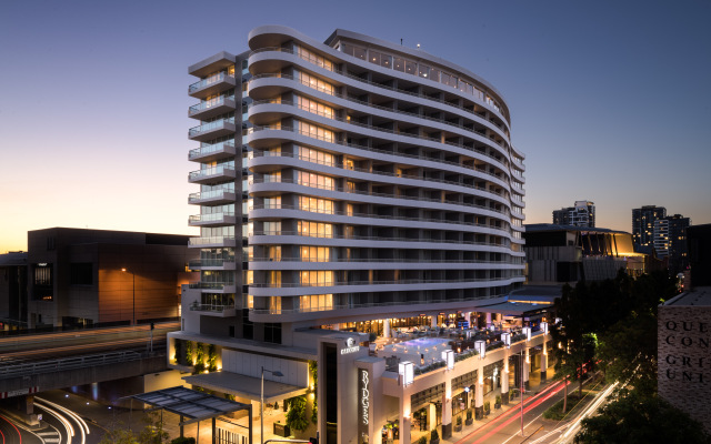 Rydges South Bank