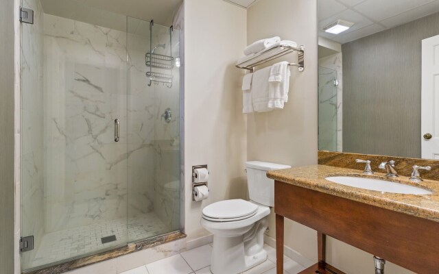 The Lafayette New Orleans By Kasa Living
