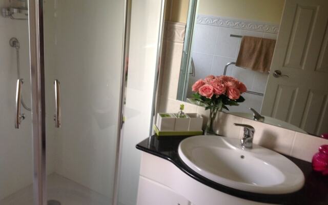 Howick Luxury Large Home