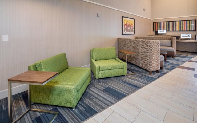 Holiday Inn Express Sunnyvale - Silicon Valley by IHG