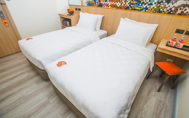 Go Hotels Plus Naga