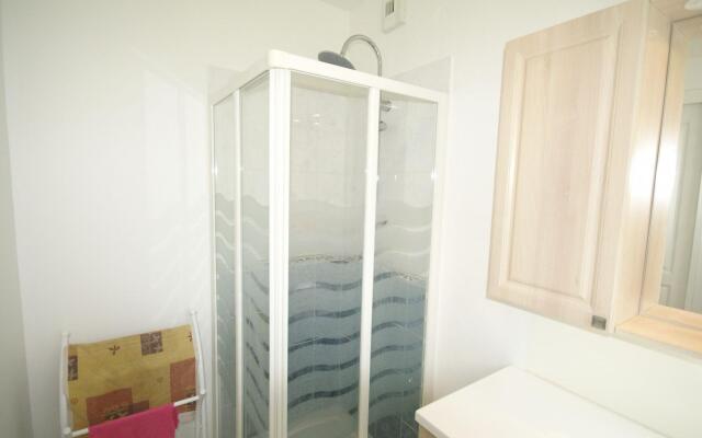 Comfortable holiday home in Brittany near the sea