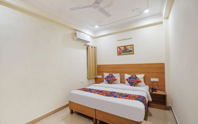 Fabhotel Aanya Suites