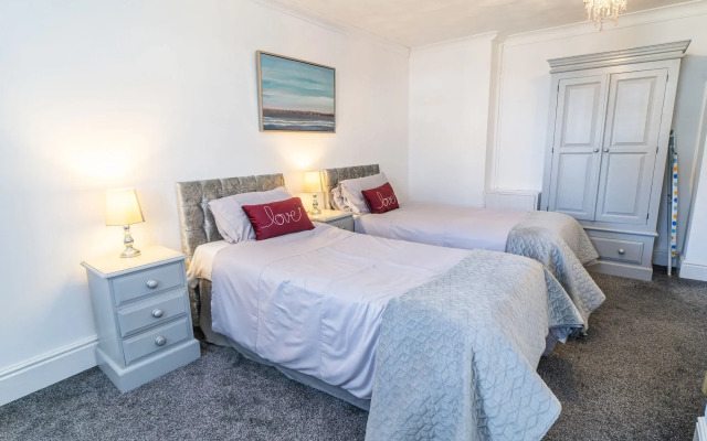 Beachmount Holiday Apartments