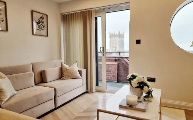 1 Bed Flat - Sleeps 2 - Parking - Wifi