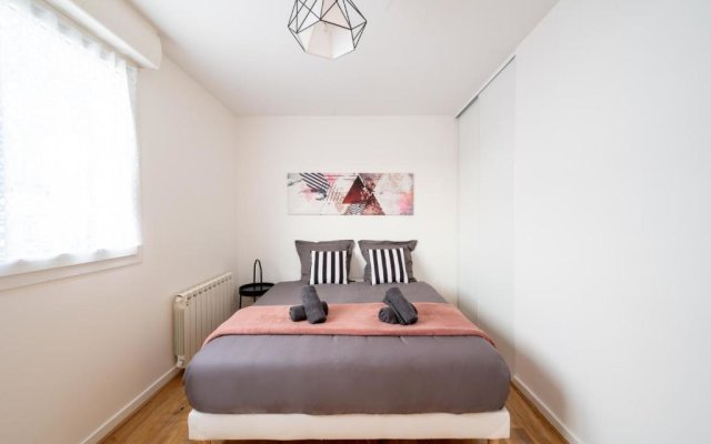 Immotovo - Suite moderne - Paris 8 min - Parking - NETFLIX