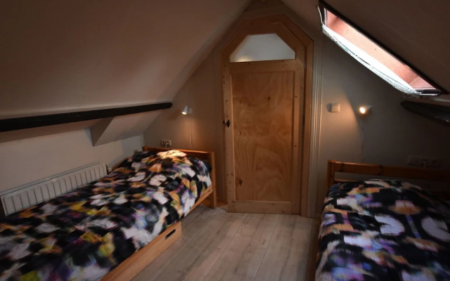 Spacious Apartment in Nieuwvliet near Sea