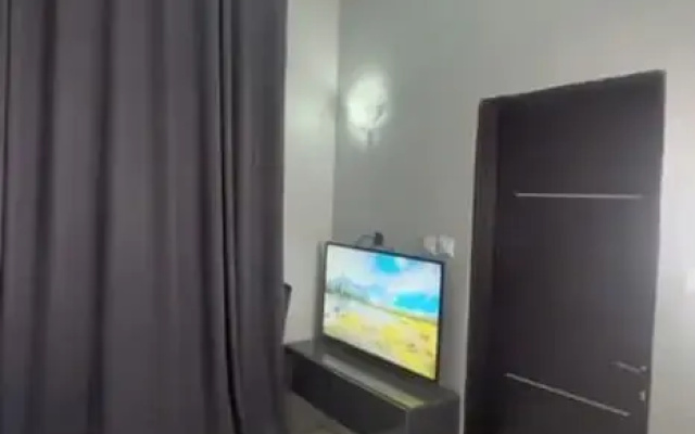 R-Oak Hotels and Apartments