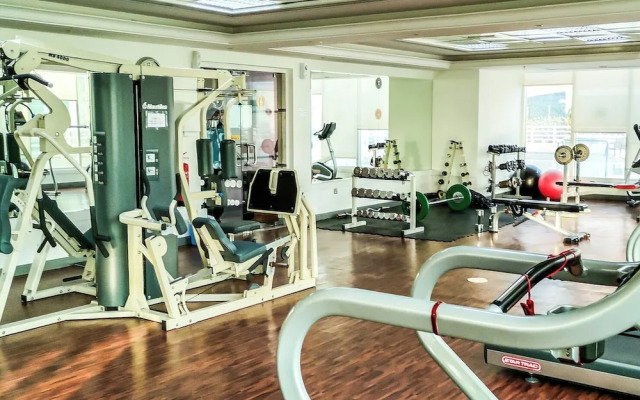 Spacious 1BR with Balcony in JLT