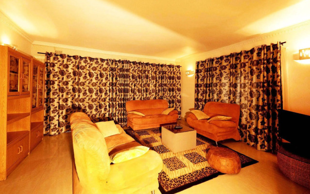 Palmwood Lodge