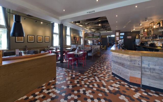 Premier Inn Gloucester - Quayside