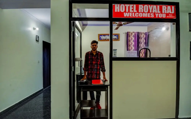 Flagship 19036 Hotel Royal Raj