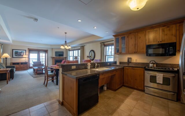 Wheelchair Accessible 2-Bedroom Slopeside Condo - No Cleaning Fee! by RedAwning