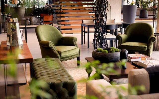 Brittany Hotel Villar City