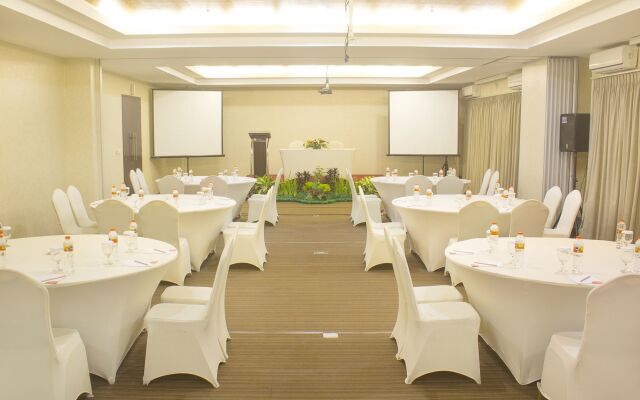 Luxury Maliobro Hotel